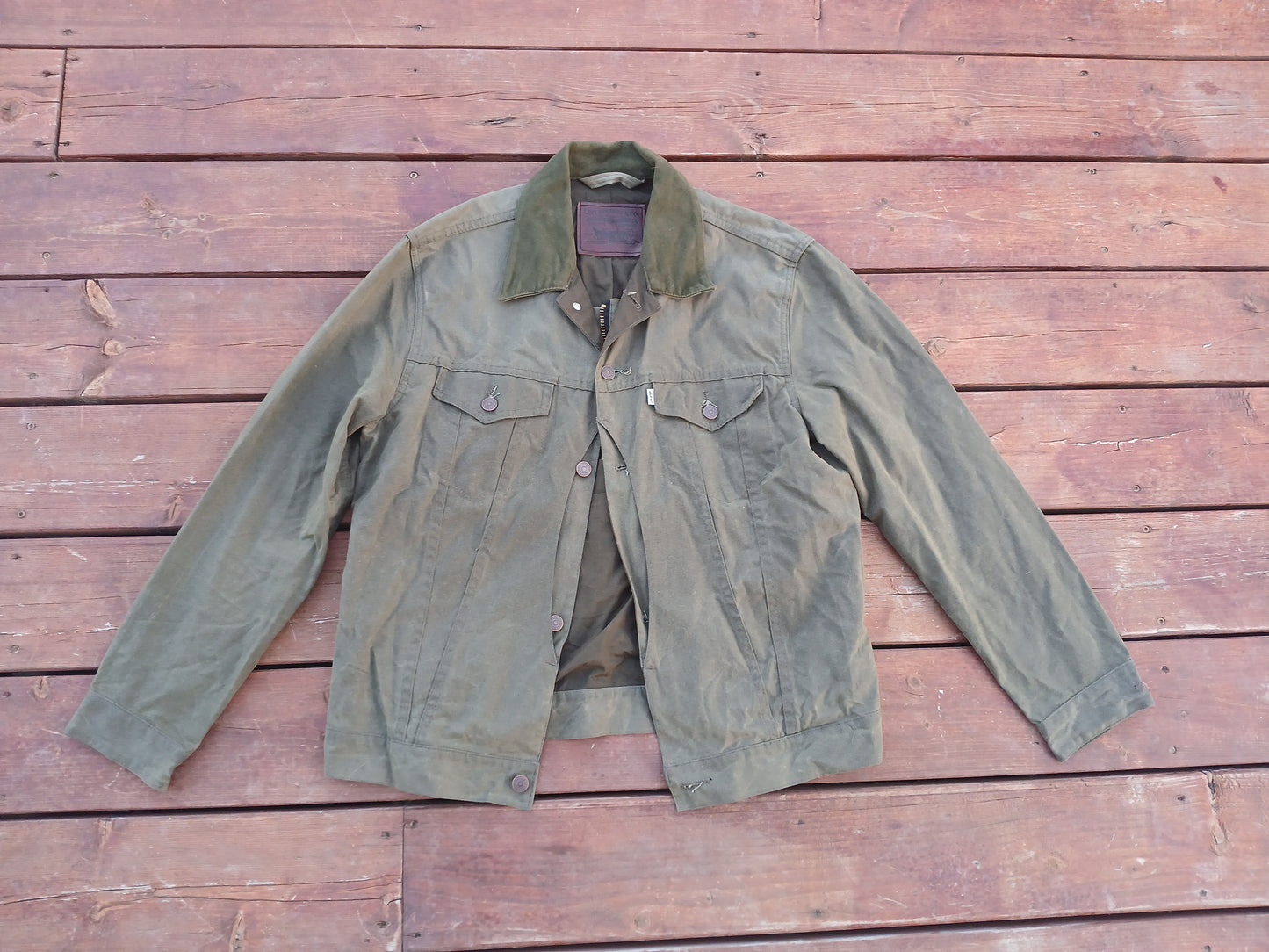 FILSON X Levis 2011 Trucker jacket. Sz M